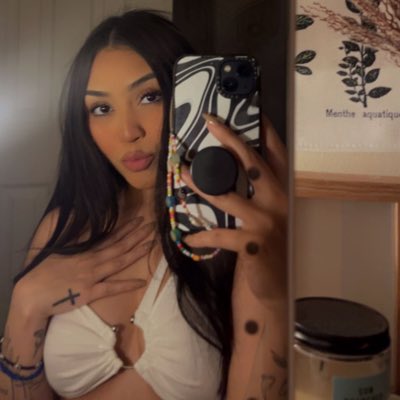 danielasigalaaa's tweet photo. #NewProfilePic https://t.co/lnGAFY6KM8