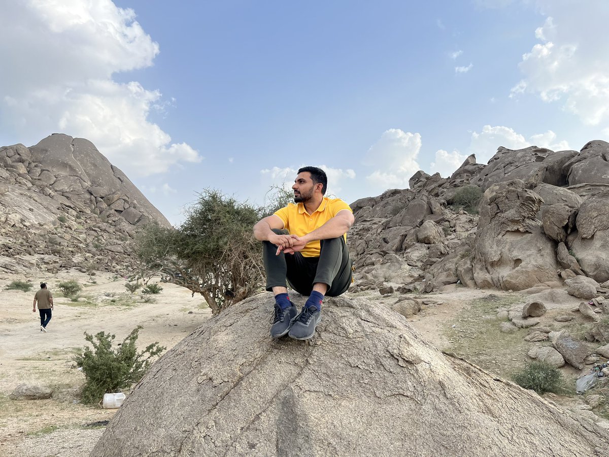 ashi_114's tweet photo. A nice trip to moon valley with #IMAP research group. The site was literally mesmerizing.
#KAUST 
#moonvalley https://t.co/HnjcZpwuGr