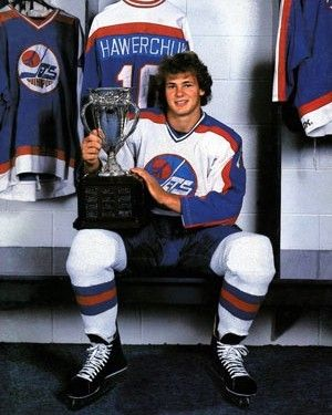 hockey_samurai's tweet photo. 1982 Calder Trophy Winner - Dale Hawerchuk. His 103 points that year are the 4th most ever by an NHL rookie. #GoJetsGo https://t.co/nHzKa5B7yd