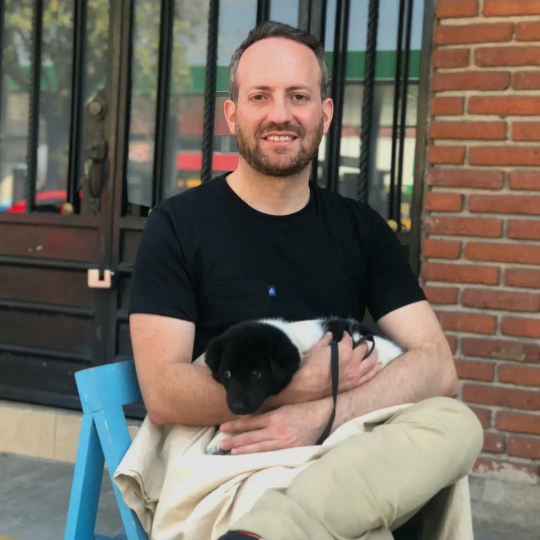josemariaferez's tweet photo. La vida sin perros, no tiene sentido.
Me apena mucho quienes no ven la bondad de estos animales.
Los perros son lo mejor de este Planeta y no los merecemos. https://t.co/Xa8fU9TR4Y