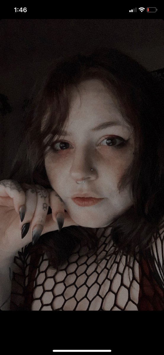 live on twitch rn, new horizons timee