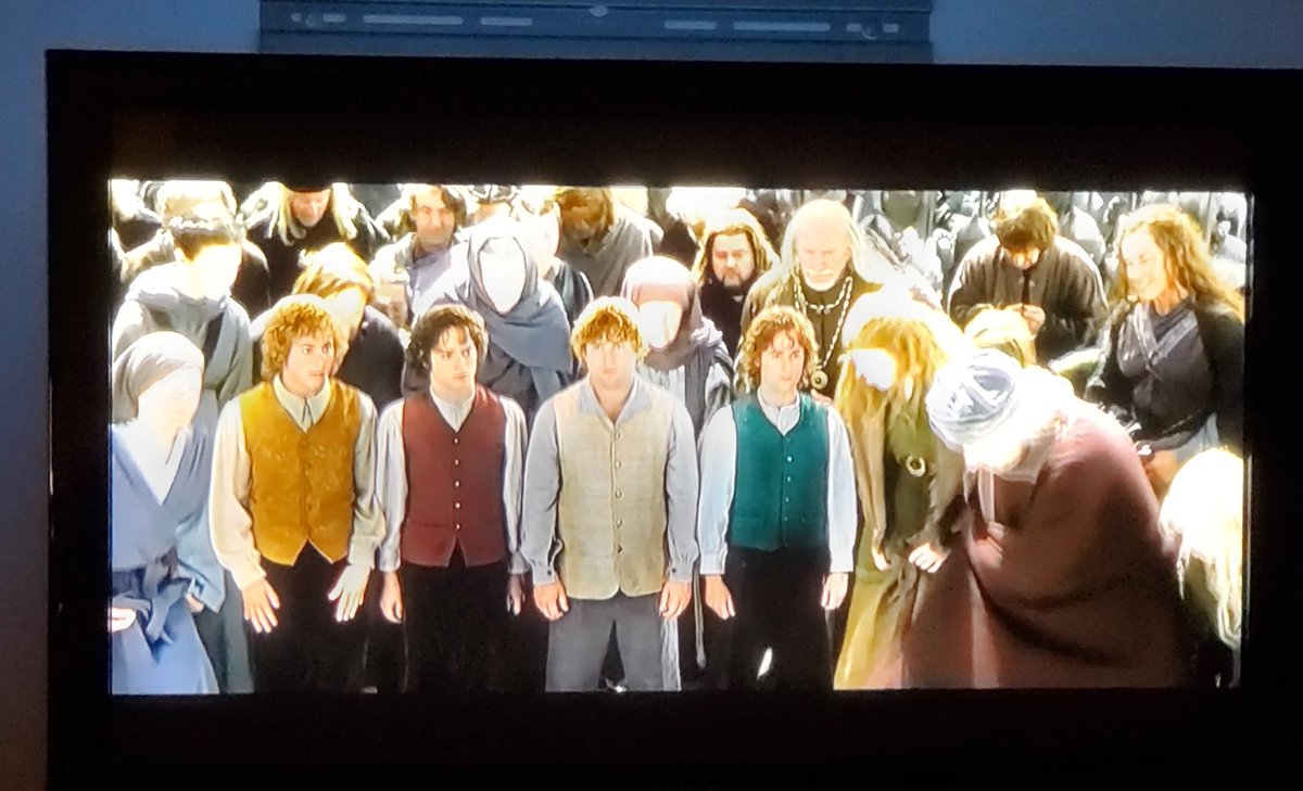 rvink's tweet photo. #YouBowToNoOne #PerfectScene https://t.co/hs3fsRdZ7S