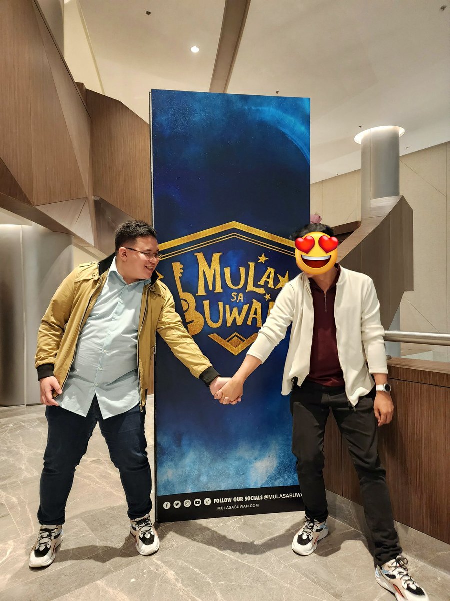 Wallflower tweet media