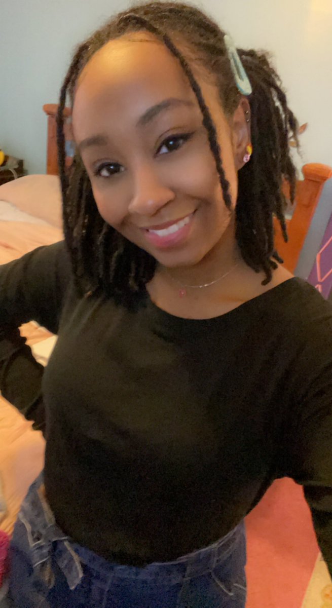 _heavenatnight's tweet image. Never post on here anymore but jumping in on this 🫣🥳 #womenwithlocs
