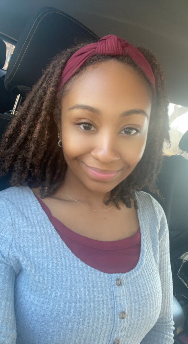 _heavenatnight's tweet image. Never post on here anymore but jumping in on this 🫣🥳 #womenwithlocs