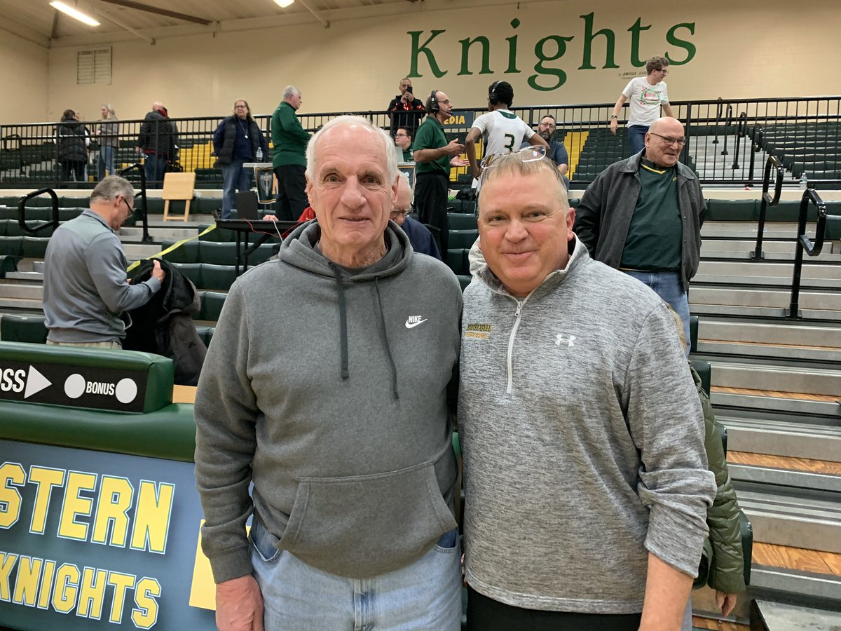 GoKnights_Hoops's tweet photo. Pics and Video of @Brent_Ross22 with Tom Zell 🔰🗡️🏀 
@765sports_Fern @zachpiatt13 @go_nws_knights @1490WKBV @KnightsofNHS https://t.co/uDCZBE2ByY