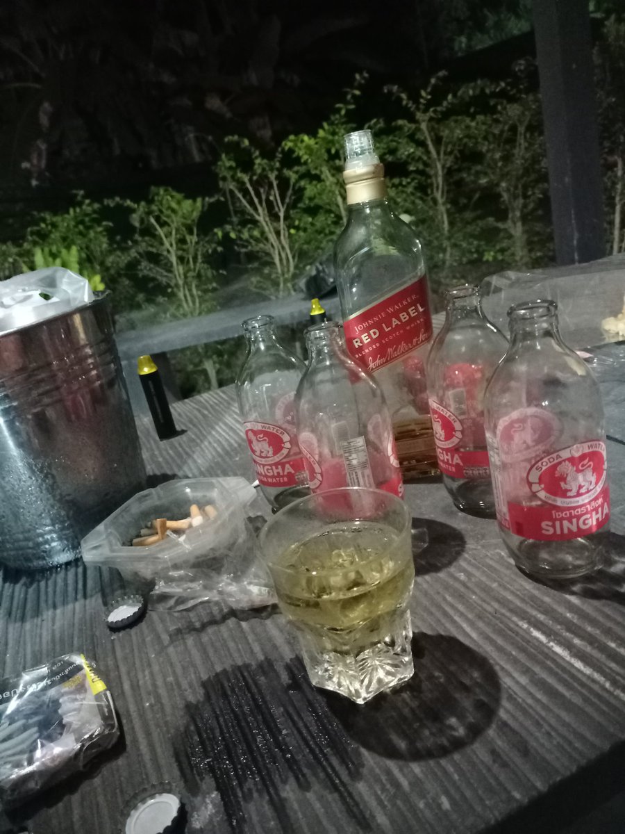 _thana130's tweet photo. 🍺🍃#โคราช #โคราชหวานมาก  #โสด https://t.co/xaNfUVtSze