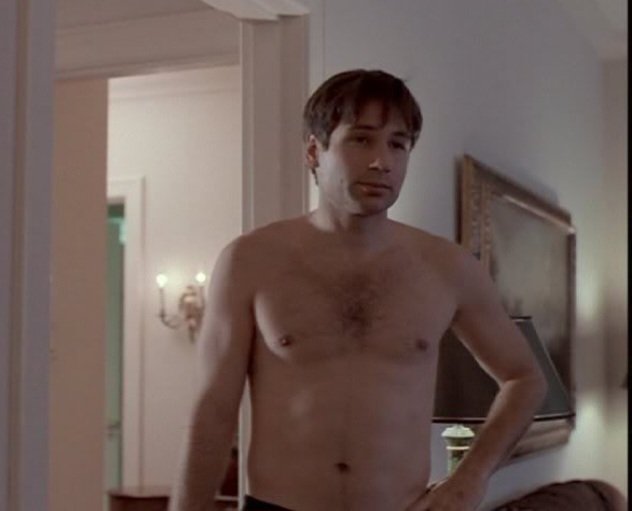Marleydawn1's tweet photo. π Tonight's episode is "Fire'π₯ I love both #Mulder and #Scullys reactions to #Phoebe in this one! #Jealous #Xfiles #MSR #Partners #Soulmates #DD #GA #Favorites #DavidAndGillian #BabyMulder #BabyScully #DavidDuchovny #GillianAnderson 1993-Forever β€οΈπ½β€οΈπ½ @thexfiles https://t.co/eOTV18dOQz