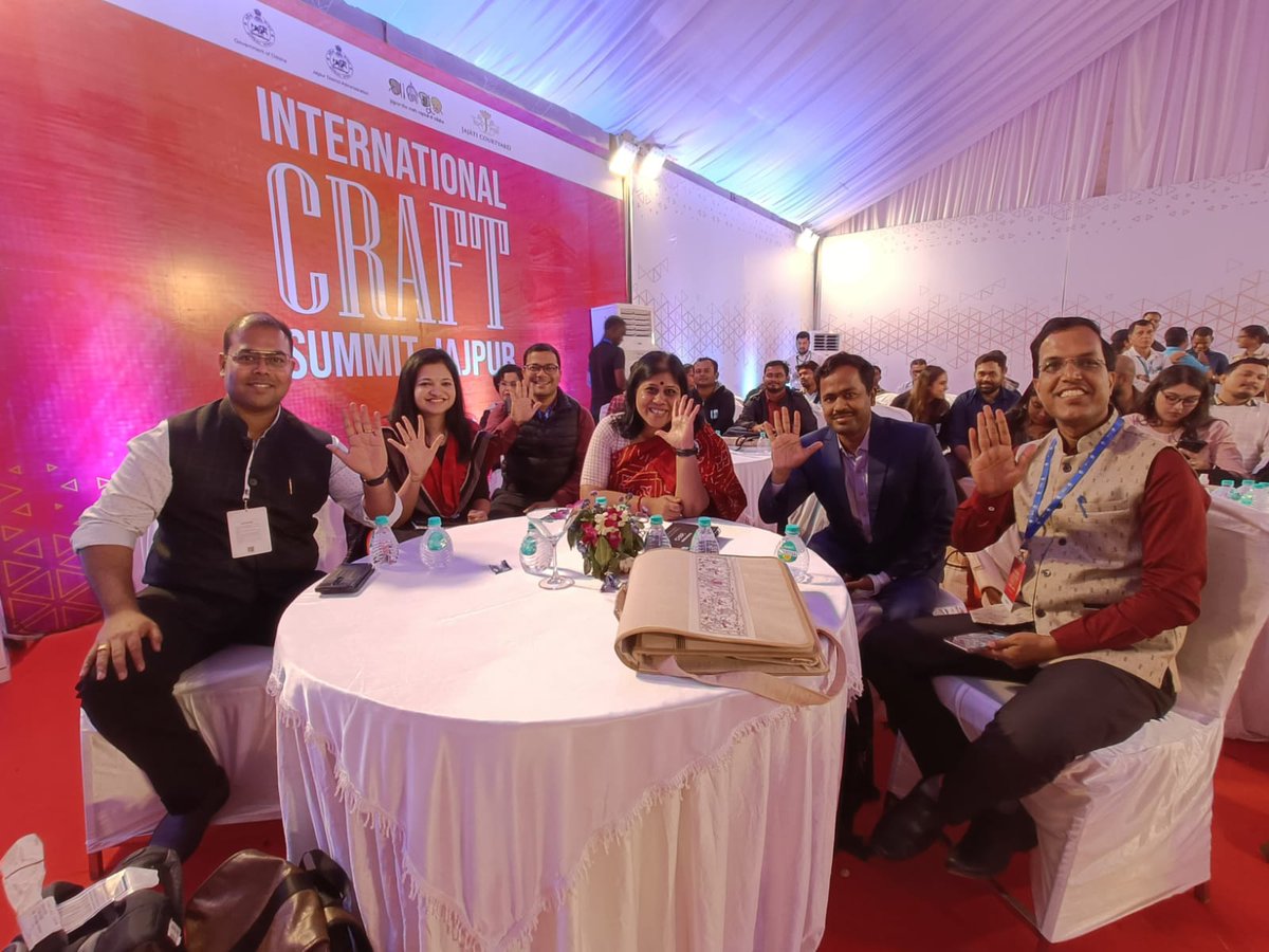 Chakraview_'s tweet photo. Jajpur's rich craft heritage comes to life at the International Craft Summit. It brought together the best of Global experts, UN agencies, artisans & officials to celebrate & drive sustainable growth for the craft industry in Jajpur. #ICSJ #Jajpur https://t.co/3Xq8cSw6e8