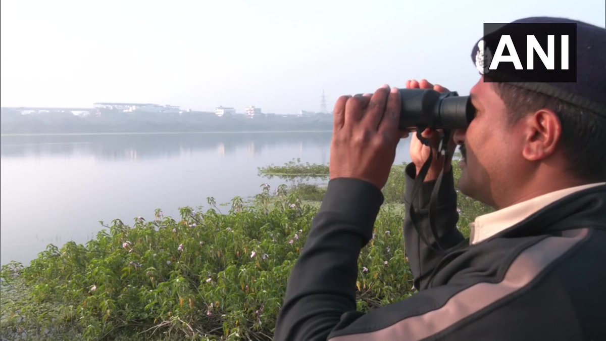 ANI's tweet photo. Maharashtra | The annual Asian Waterbird Census gets underway at Ambazari &amp; Gorewada lakes on the outskirts of Nagpur city. 

This Census is conducted every year in January to record the status of important wetlands and the population of bird species. https://t.co/XTBI7I4Kou