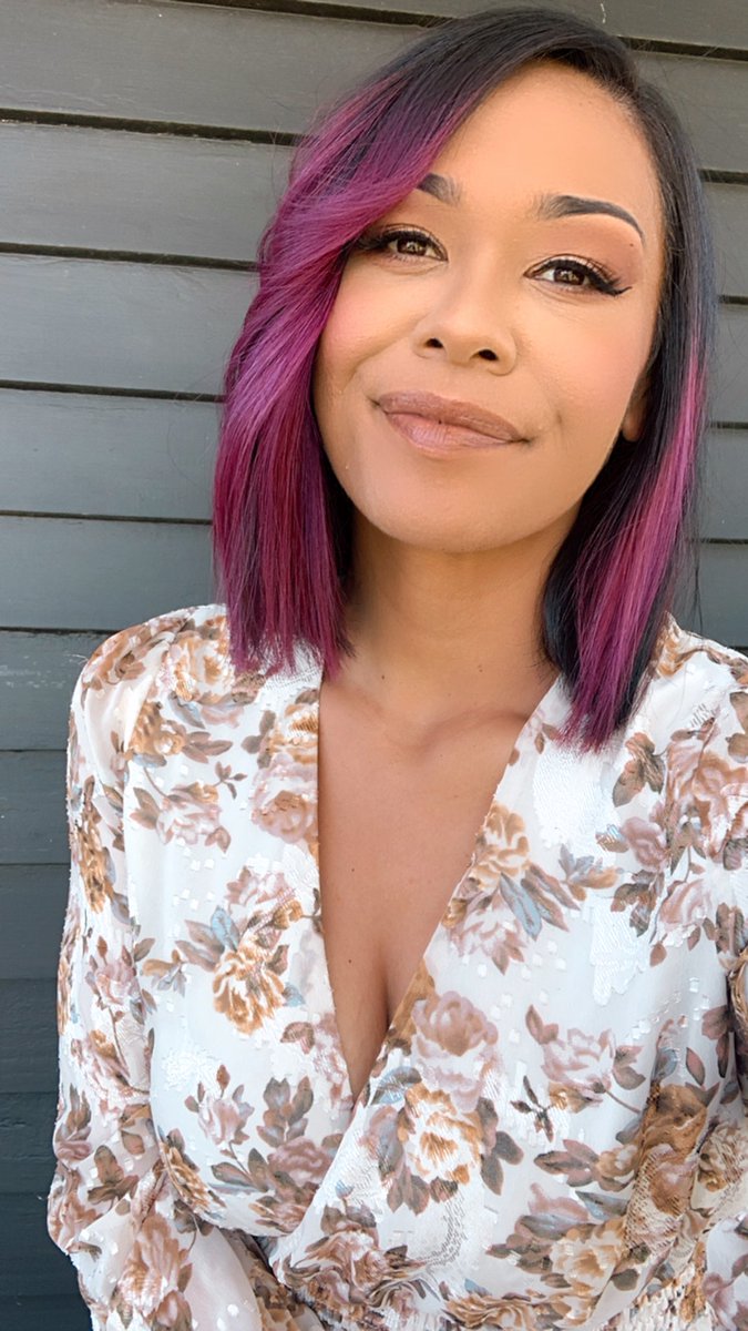 First ever cooking stream is about to go down! 💟

m.twitch.tv/xoxogossipgrill