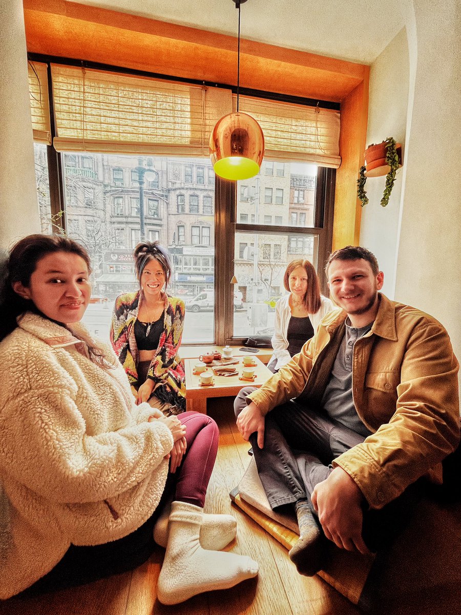 worldofclarity's tweet photo. First ever #XEN in-person meetup! Thank you @Yaqovians @Lolagrande1000 for showing up &amp; @Player1Taco @skmos for arranging #deg3ndropin 🤍🙏🏾 #XENYC #XENCrypto https://t.co/VcwerINUzI