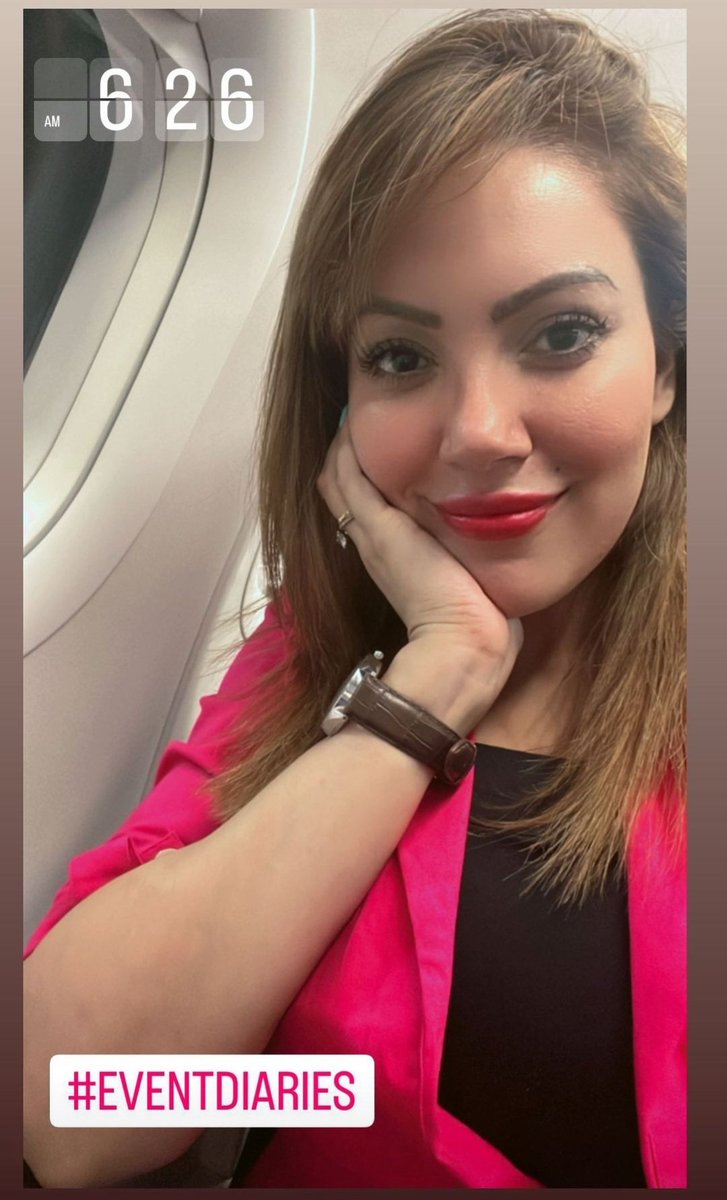 MunmunD_Plaza's tweet photo. EXCLUSIVE:- @moonstar4u ma'am is On Her Way To 🛫 "ANAND"(Gujarat)
For a Event..❣❤ #EventDairies
.
#MunmunDutta https://t.co/AirSzyNIWA