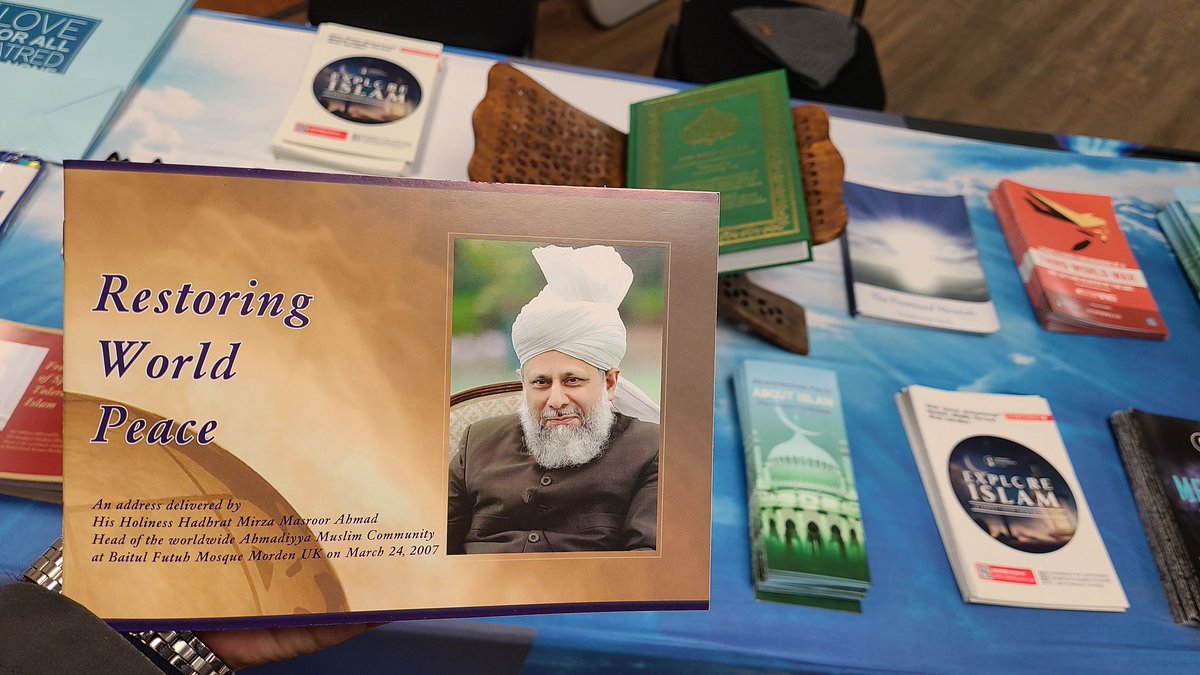 Ahmadbajwa03's tweet image. تبلیغِ احمدیت دنیا میں کام اپنا
دارالعمل ہے گویا عالم تمام اپنا
پوچھو جو نام اپنا ، خدامِ احمدیت
خدامِ احمدیت ،خدامِ احمدیت
#ExploreIslam #LoveForAll #MessageOfPeace #Sunderland🇨🇦 #1000Town #Canada @AMYACanada