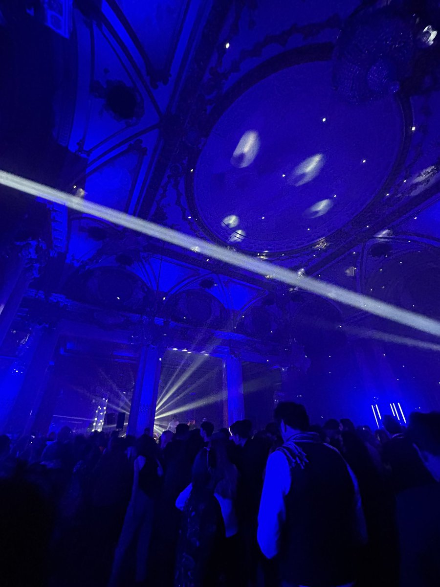 NorAmbFR's tweet photo. Quelle soirée #BalMunch @Nuits_sonores pour clôturer l’expo Munch ! Un grand plaisir et merci à toute l’équipe du @MuseeOrsay ! @munchmuseet @kodebergen @nasjonalmuseet #gundersencollection @norvegeenfrance https://t.co/KIU6dOC4hd