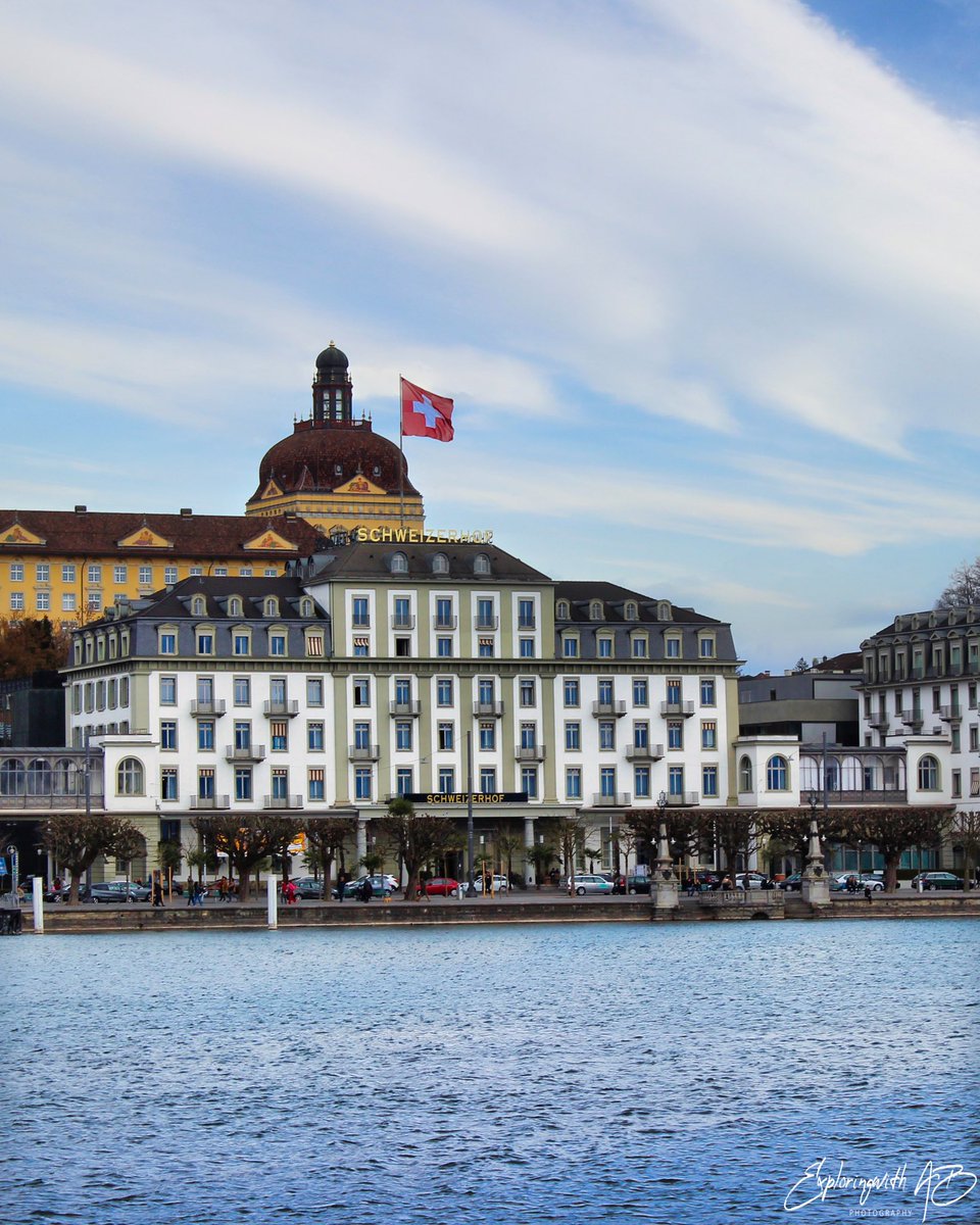 The gorgeous city of #Luzern #Switzerland Use it as your base to discover #Swiss #Cityscape #TravelTheWorld #TravelBlog #exploringwithab 
@MySwitzerland_e @MySwitzerland_d @ilovelucerne @newlyswissed @1000Switzerland @HofSwitzerland