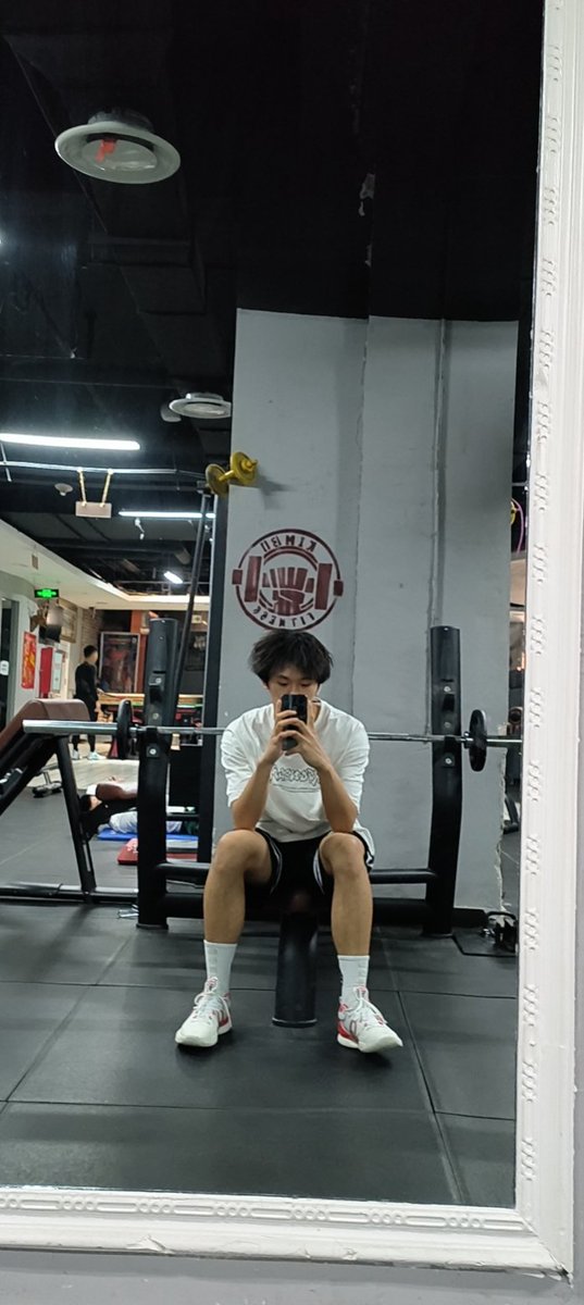 #四爱 是肌肉四爱小狗不是男同谢谢