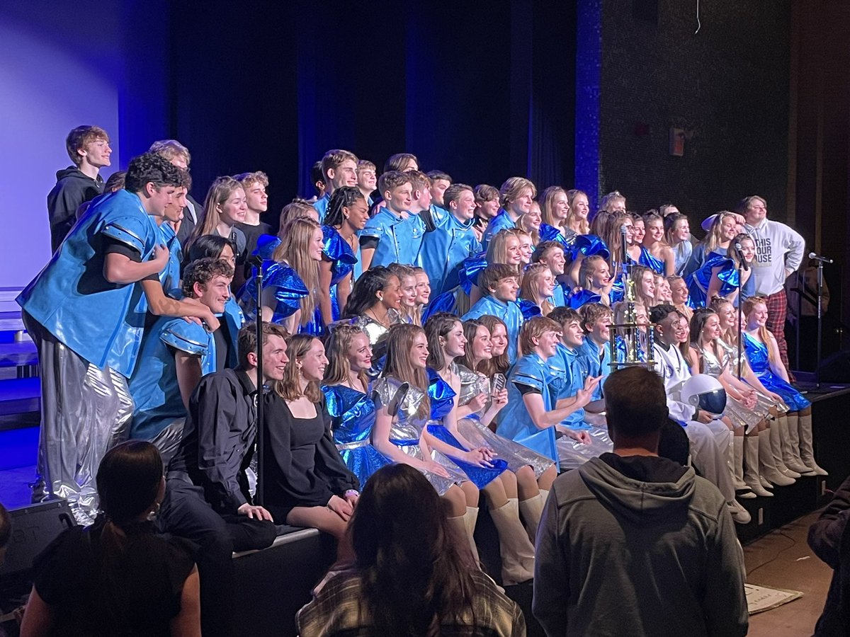 tony_chapman76's tweet photo. Another grand championship. 

Two-for-two for @14kgshowchoir. Thanks to our awesome hosts @HastingsTigers 

@VikingsNW https://t.co/eOQF6Y3oqX