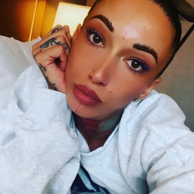 #NewProfilePic https://t.co/gqbsNp8dqA<a href="/tag/newprofilepic"class="tags">#NewProfilePic</a>