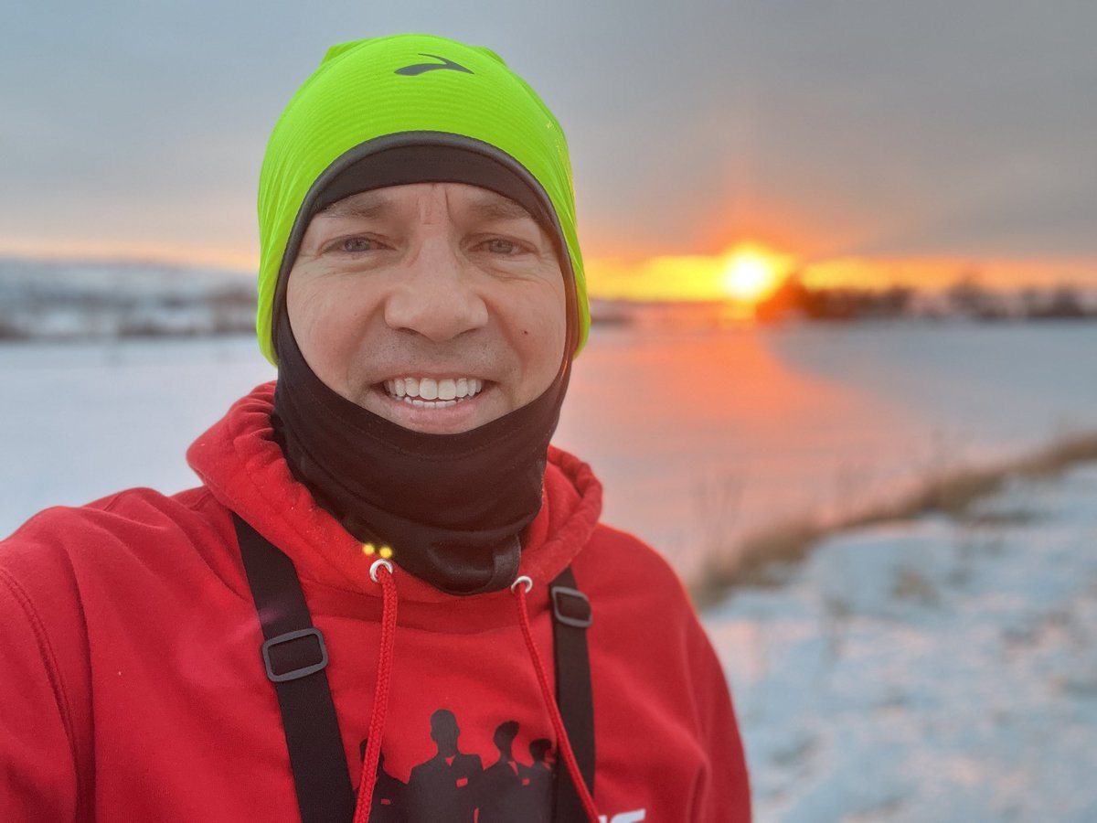 ToddKunzTV's tweet photo. Short on daylight, only 4 miles today and had to use the spikes all the way. Fun though. #run #running #runner #winterrun #winterrunning #winterrunner #justrun #runforfun #runforhealth #runforlife #sunset https://t.co/5q8II4n8Ji