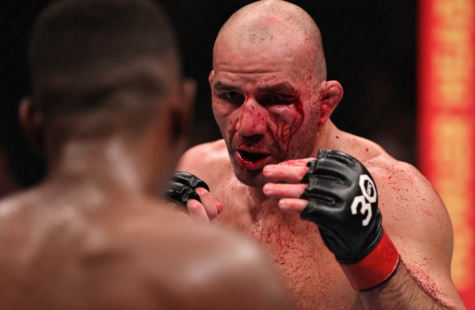 Glover Teixeira is not human #UFC283 