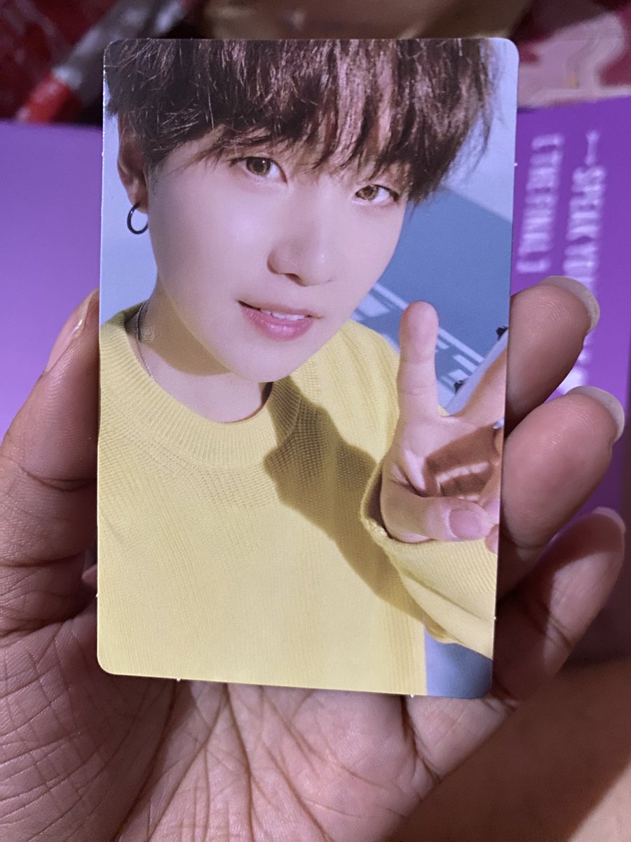 JKVtannies's tweet photo. Salamat din pala sa pag papauwi kay yoongles. @angeljkim
Baka naman may jimin counterpart kayo jan. Willing to trade. 😌
#merchifyphproofs
@MerchifyPH https://t.co/Ou9CFPElyJ