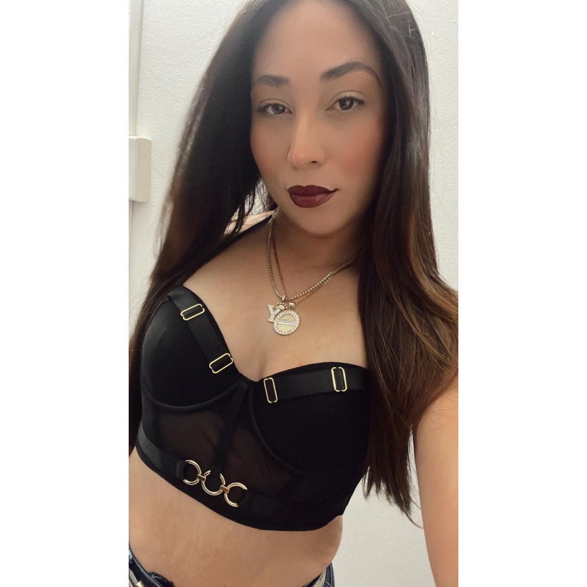 yeramcm's tweet photo. #LaYera🖤 https://t.co/kKO6FH9dxV