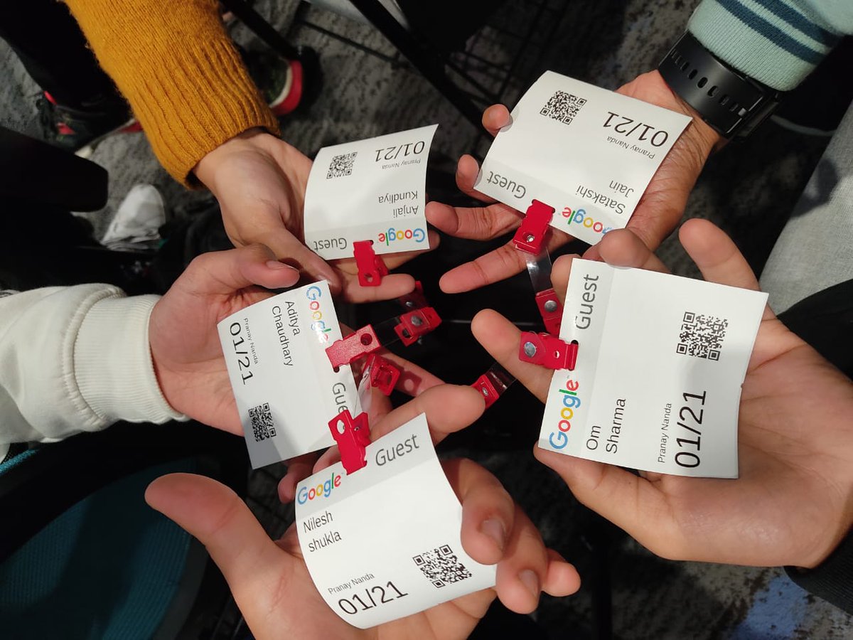 anjali_kundliya's tweet photo. Attended #DashDayOut organized by @flutter_delhi at @Google Gurgaon Office💙🤍💙
Thanks to @knowShubhangi and all the organizer for this event💯💥 https://t.co/obufVQ1mLB