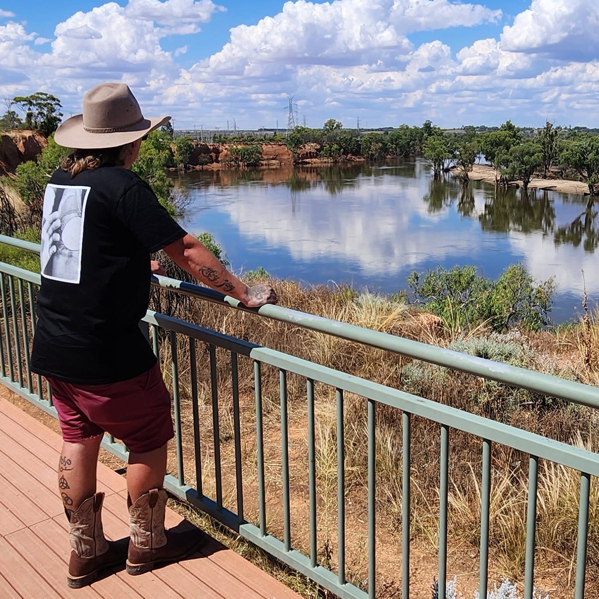 staggy33's tweet photo. #MurrayRiver #RedCliffs #Views #Serenity https://t.co/bNB4hLDAL6