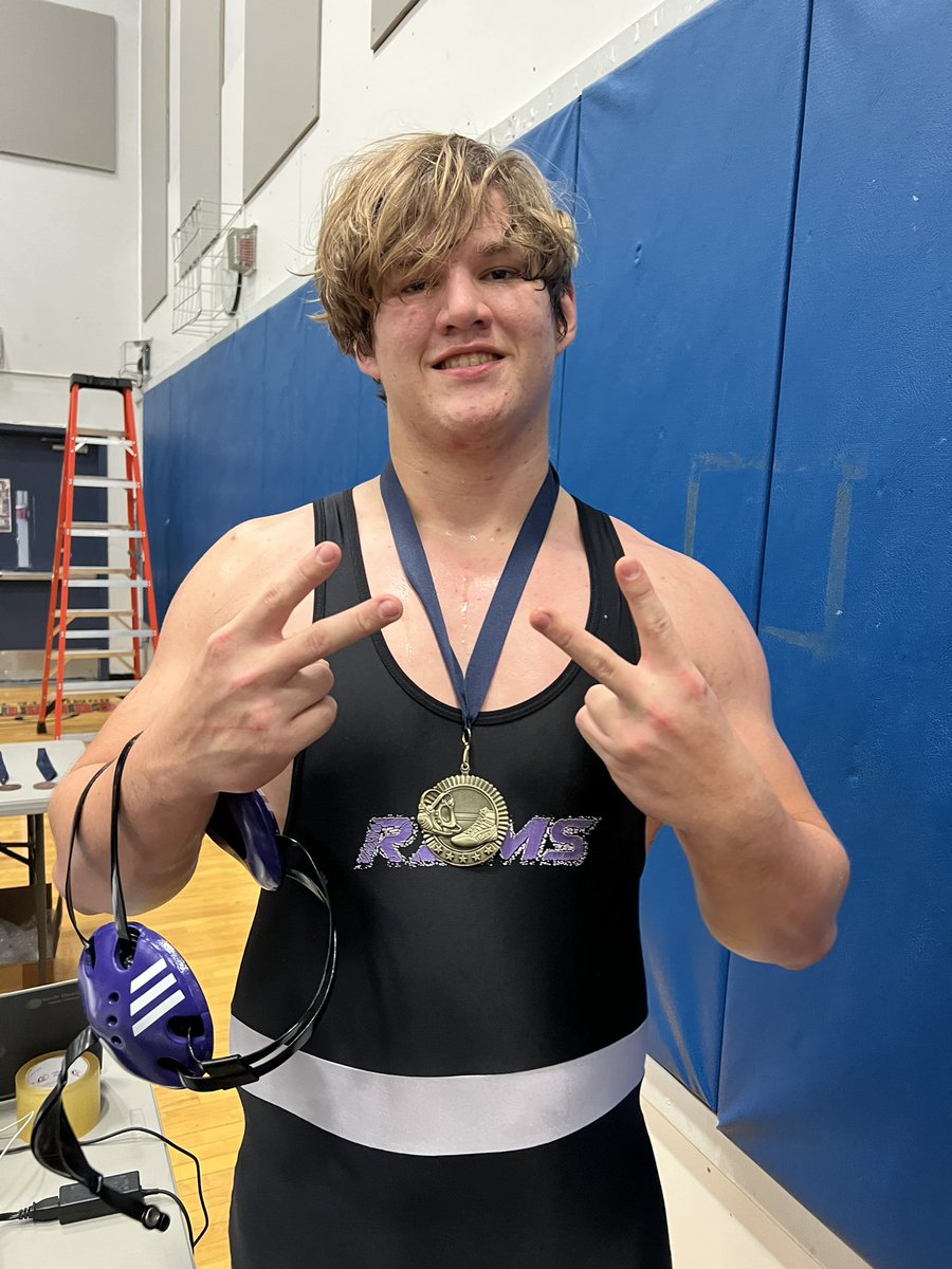 Had a great time at the River Ridge Rumble today with pins all the way for the win and zero points scored against me. Go Rams! 🥇💜🐏