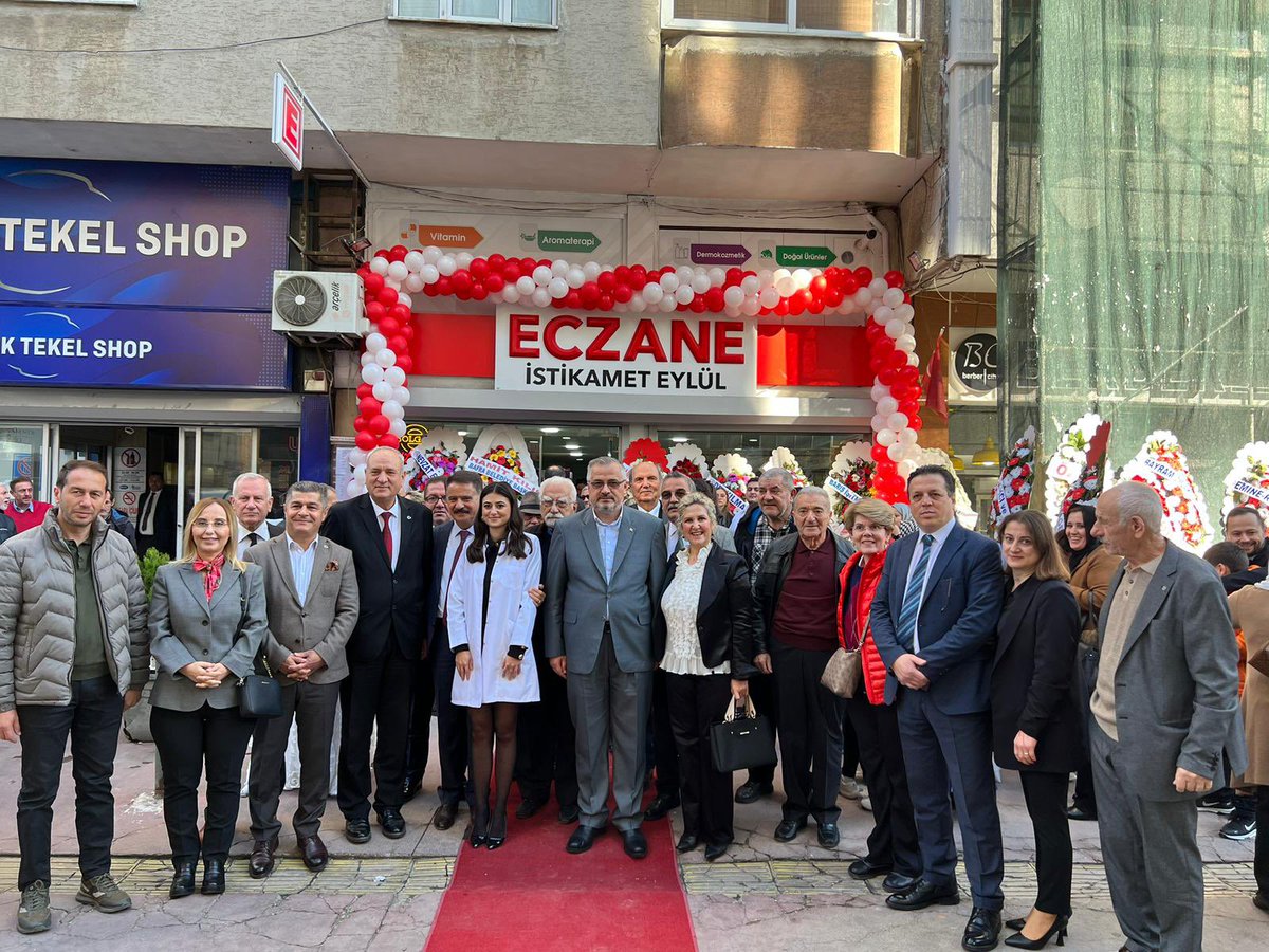 Samsun İlkadım İstikamet Eylül eczanesi açılış töreni . Eczacı kardeşim Eylül Cılız’a hayırlı olsun .