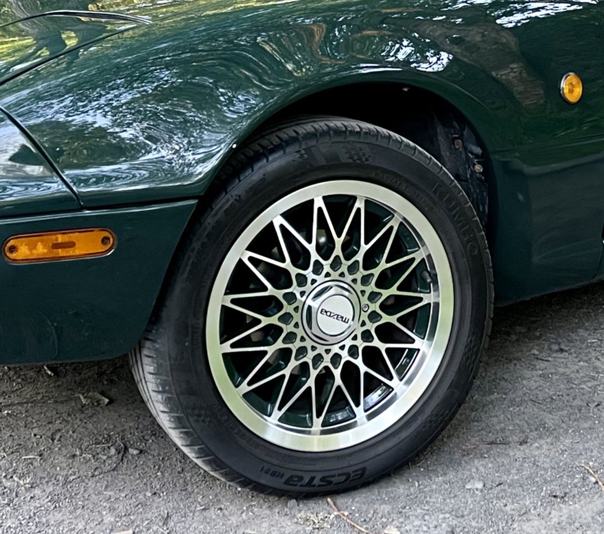 Keyishoes tweet media