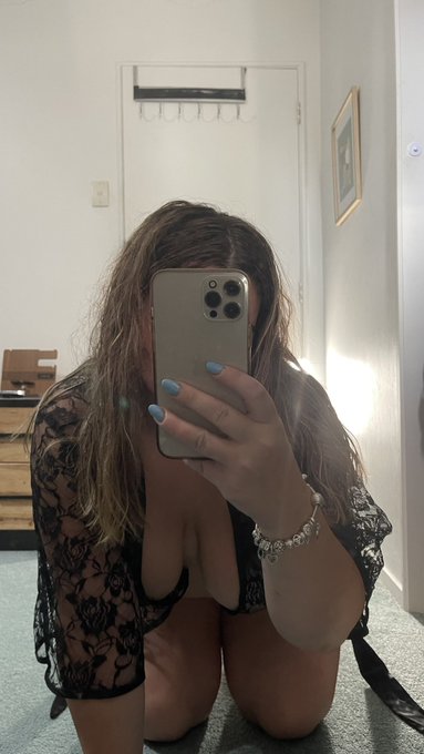 Here&rsquo;s to taking more photos for you all💋 https://t.co/BEhcpyDXkU<a href="/tag/lingerie"class="tags"><span>#lingerie</span></a><a href="/tag/of"class="tags"><span>#of</span></a><a href="/tag/nsfw"class="tags"><span>#nsfw</span></a><a href="/tag/selling"class="tags"><span>#selling</span></a><a href="/tag/explicit"class="tags"><span>#explicit</span></a><a href="/tag/ofpromo"class="tags"><span>#ofpromo</span></a>