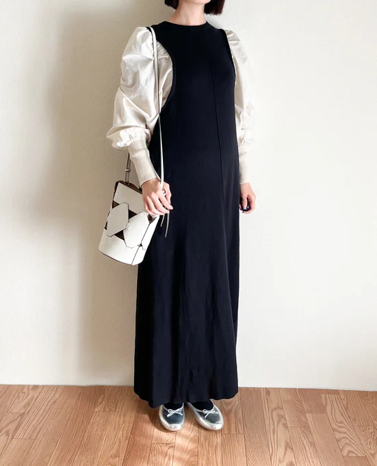 【ユニクロ】オシャレなのに楽ちん!履き心地よすぎる「高見えシューズ」どんなコーデにも合う名品です!ユニクロの「コンフィールタッチフラットシューズ」が上品デザインでとってもお気に入り!カジュアルからキレイめコーデまで幅広く合わせられますよ～! 