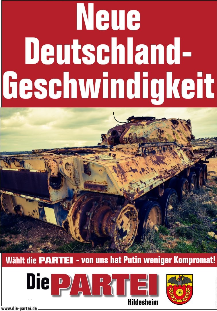 Im traditionsreichen Ski-Ort Davos kündigt Speed-Kanzler Olaf Schloz ein flexibles, unbürokratisches und schnelles Deutschland an. Diesen Paradigmenwechsel nennt er neue Deutschland-Geschwindigkeit. Wer damals bei Laschets Wind der Veränderung, der uns… die-partei.social/@hildesheim/10…