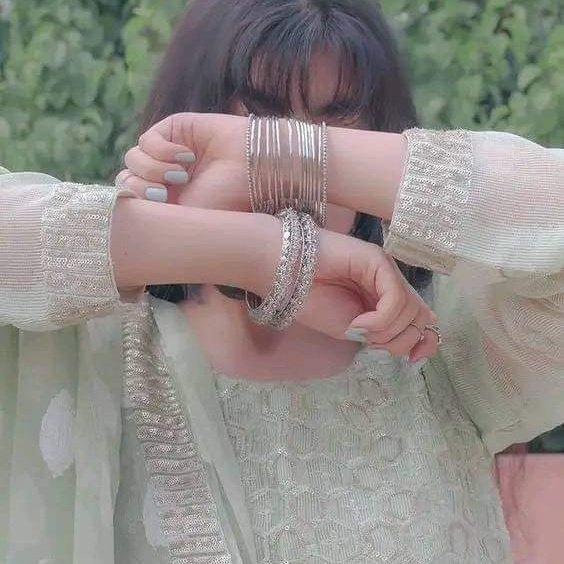 neebamalik652's tweet photo. #NewProfilePic https://t.co/FM5nmfSiBq