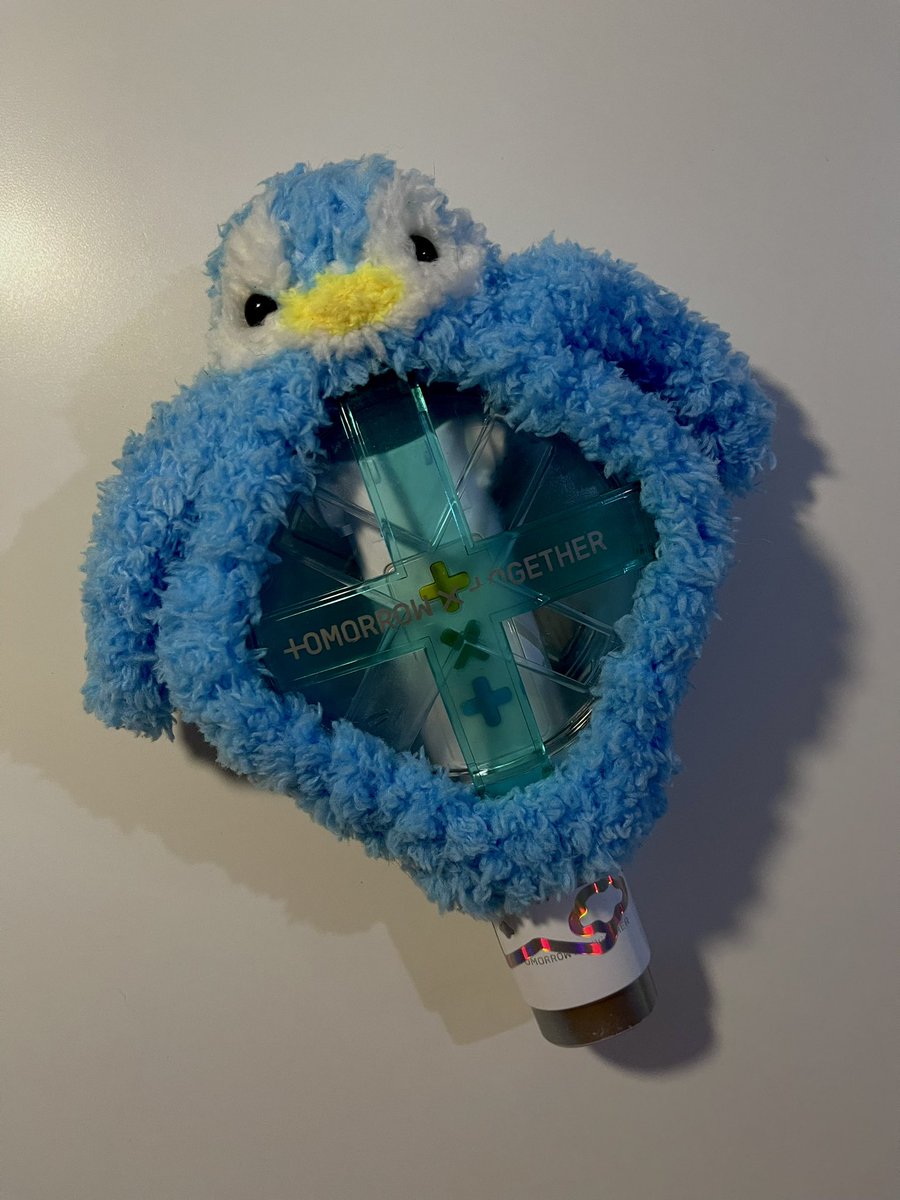 soobkwanz's tweet photo. #TYSMsky @cozysoob 

— thank u sm for these handmade moabong covers!! super cute and rly gr8 quality <3 i believe ready na for a:cm tour 🫡 https://t.co/fvsXBeil2s