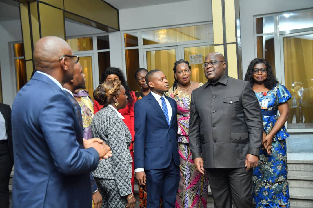 PhinnesMassomb1's tweet photo. La réception des nouveaux bourgmestres de la ville de #Kinshasa par SE @fatshi13 , Président de la République, Chef de l’Etat, nous y étions. Instructions reçues, nous sommes déjà au travail pour faire rayonner notre commune. 
@GouvernoratK https://t.co/VncXk5xTYL
