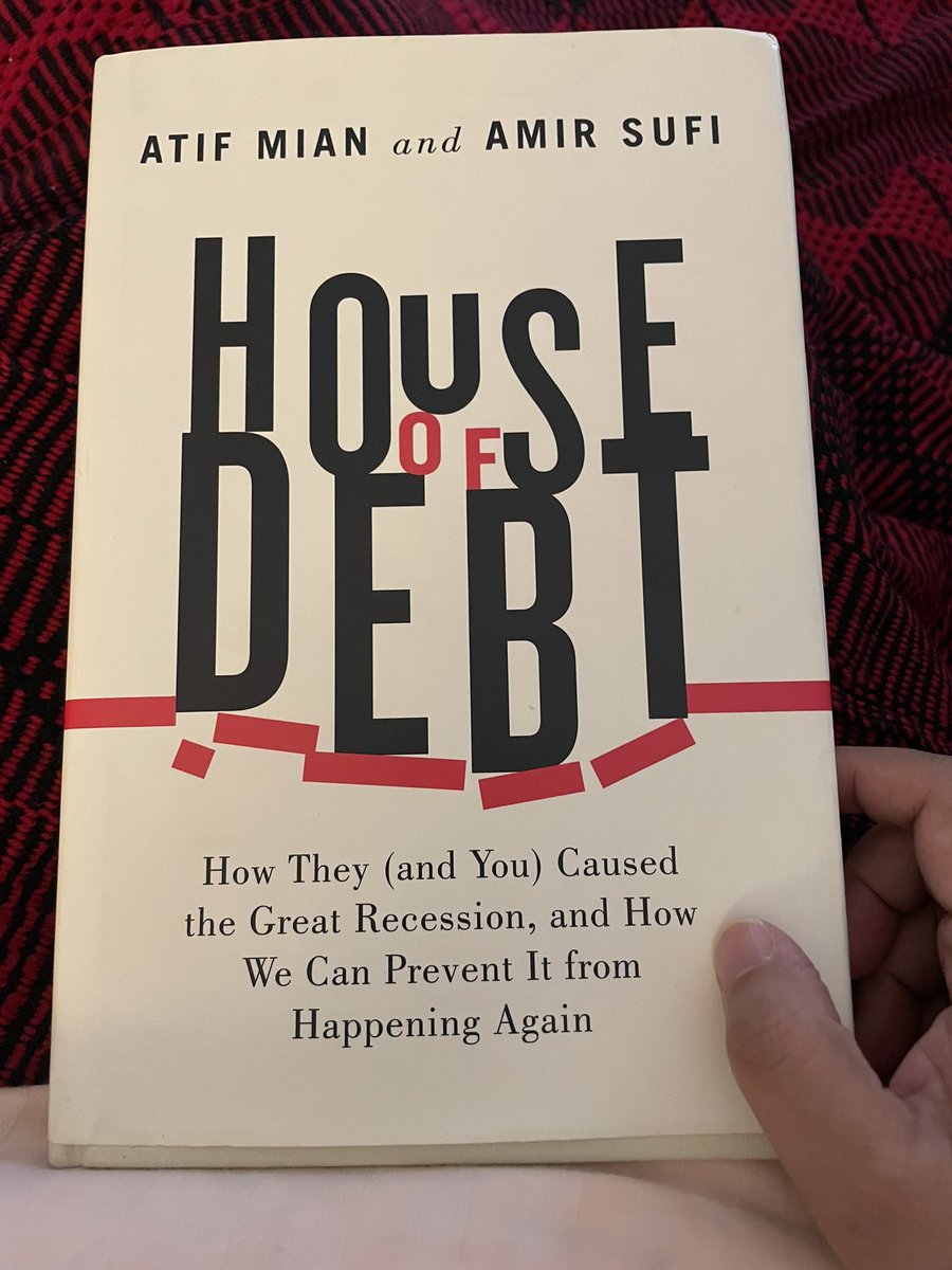 ShamikaRavi's tweet image. Too much debt is the fundamental problem, and this book argues that current policy is too heavily biased towards protecting banks &amp;amp; creditors. They recommend that the financial system needs to move away from inflexible debt contracts towards more risk sharing. 👍#FlexiLoans