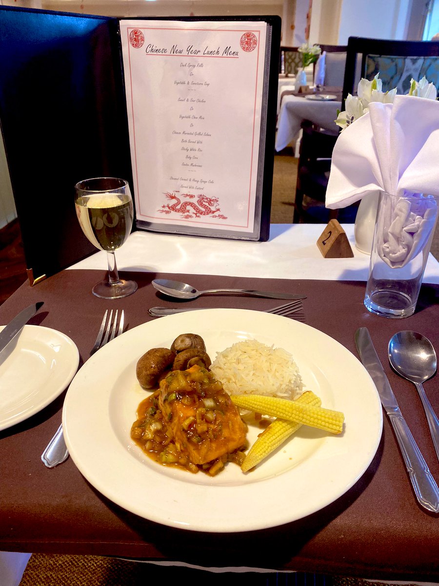 KerryMatlock3's tweet photo. Starting Chinese new year the right way! - vegetable stir fry, Chinese marinated grilled salmon &amp; sweet &amp; sour chicken all accompanied by baby corn, sautéed mushroom &amp; prawn crackers 😍 @Sue_D_Martin @TJuckes @SpurginSuzanne #signatureofbanstead #ChineseNewYear https://t.co/I8VobOdeny