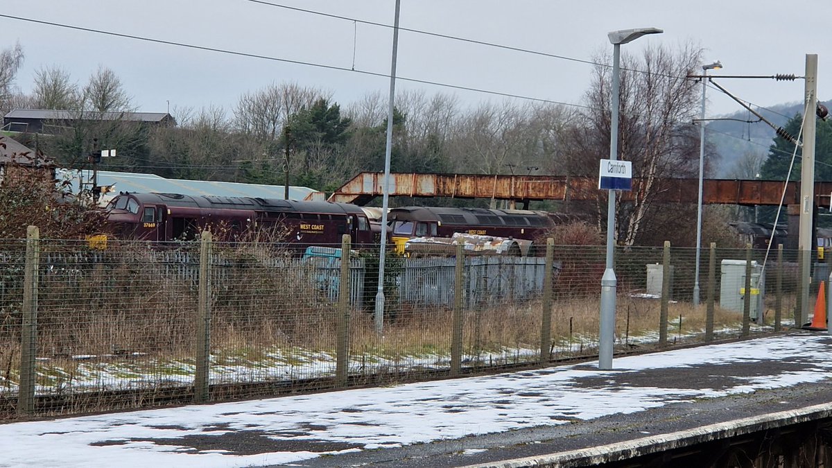 and_parkway's tweet photo. Pics from around #Carnforthstation https://t.co/HfPGdNnkn9