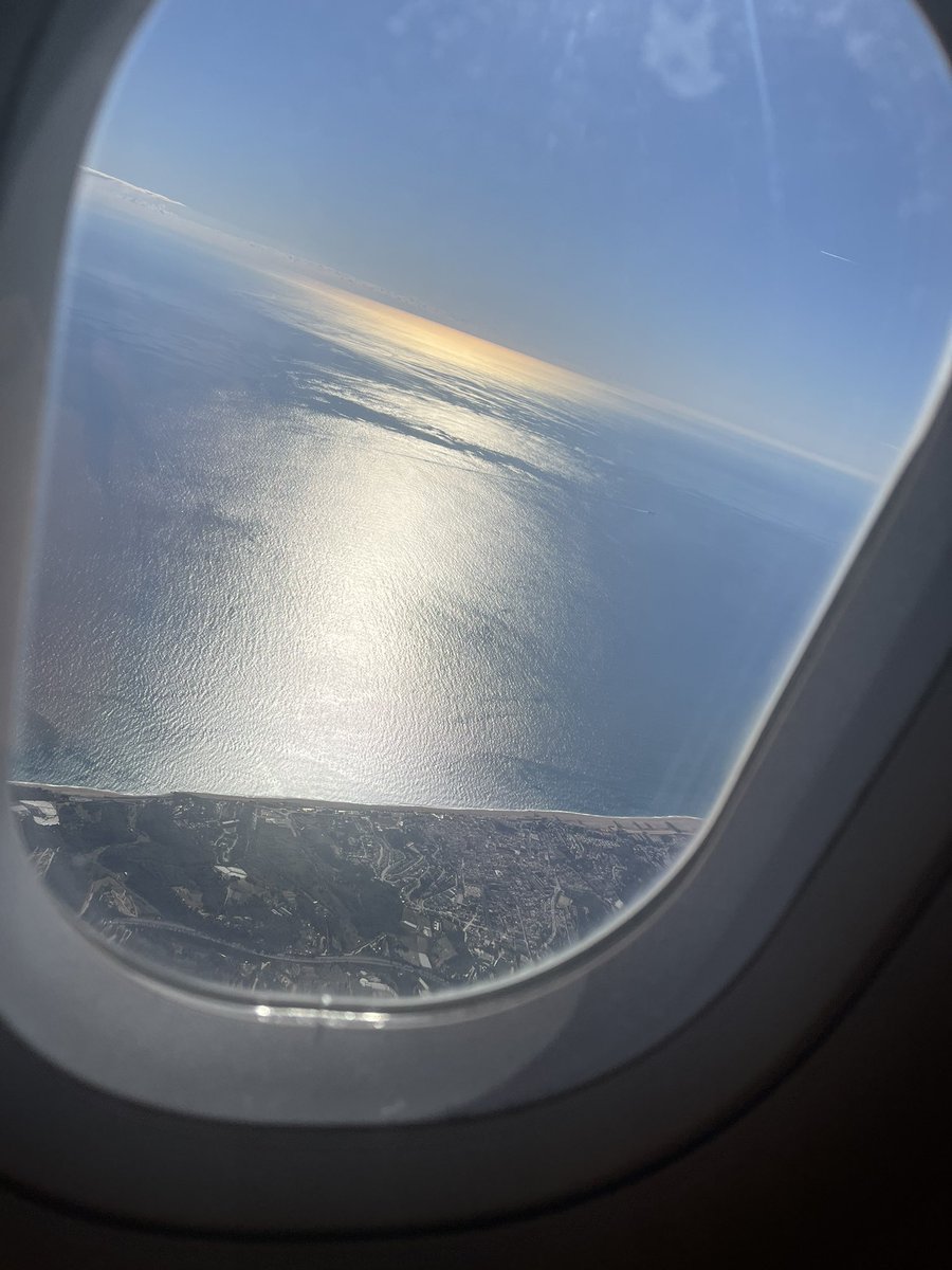 ma5RN's tweet photo. Arriving home from #Gi23👌 #networking #livercancer ⬆️Open questions for discussing at #LCsummit @EASLnews @ASCO @AEEHLiver @ILCAnews @cirsesociety @alehlatam @myESMO @_ILTS_ @SCDigestologia and 🍒#BCLCupDATE23 >>SAVE THE DATE>>🎯20-21 Nov #F2F-Hybrid   @hospitalclinic @CIBERehd https://t.co/4xmETzgpUd