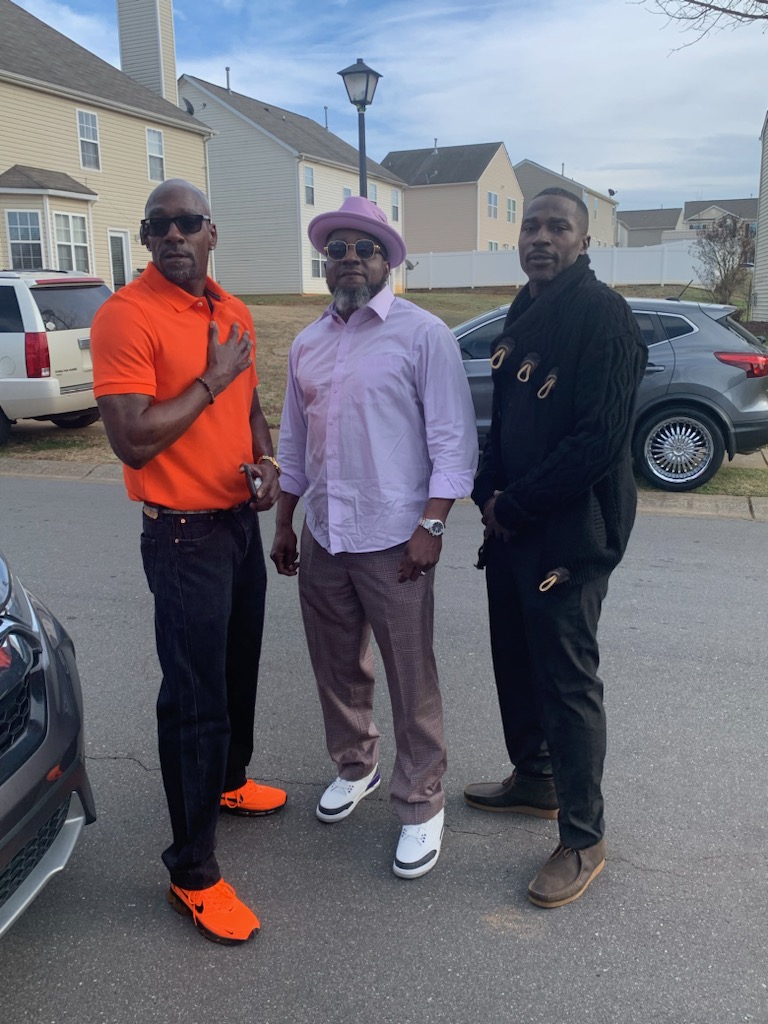 Chilling with my brother's.... Rico &amp; Mario....Love you guys..