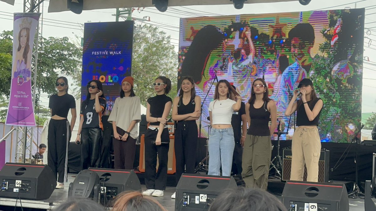 TEAMBLOOMPH's tweet image. #BINI in Dinagyang

@BINI_ph @bini_members