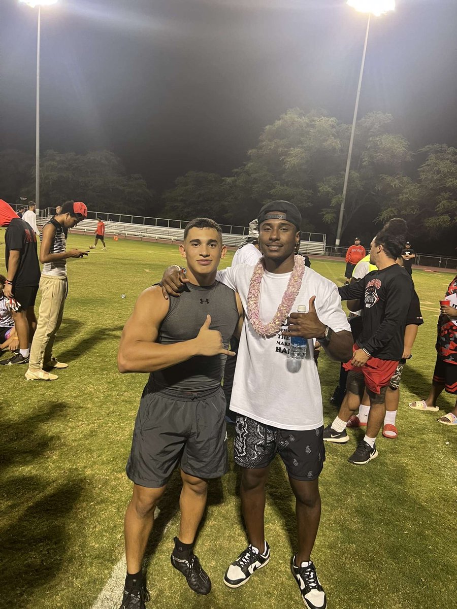 ChupanyJason's tweet photo. @Deestroying thanks for coming out to the island and giving us a chance to ball out. Felt good getting on the field again! https://t.co/Yi3dERDYVA