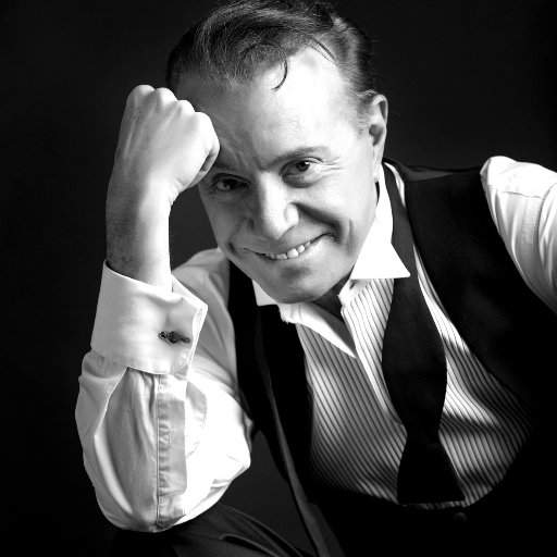 El 22 de enero de 1947, nació el cantante mexicano <a href="/MPintorOficial/">Mario Pintor</a> #FelizCumpleaños 🎈🍸🍾🎉🍻🎁🎂🎊🍰🥂🥃🎶🎤