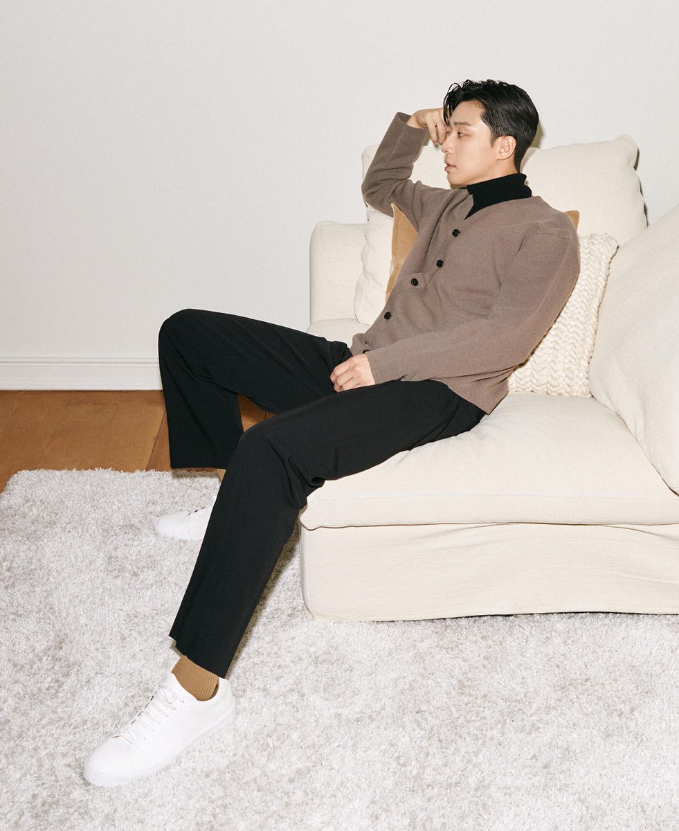 parkseojoun's tweet photo. Selamat sore! https://t.co/w0kJiriVQO