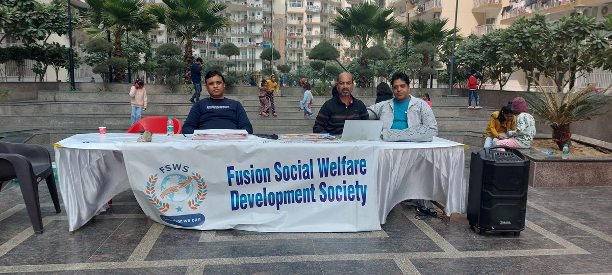 Republic day celebration started with Drawing competition <a href="/MyFusionHomes/">Fusion Homes Residents</a> in association with Chitrakala studio....Theme Patriotism....Enthusiasm was overwhelming...Jai Hind ... <a href="/OperaBoy88/">Robin Mittal</a> <a href="/nefowaoffice/">NEFOWA</a> <a href="/NefomaW/">NEFOMA Women Wings</a>