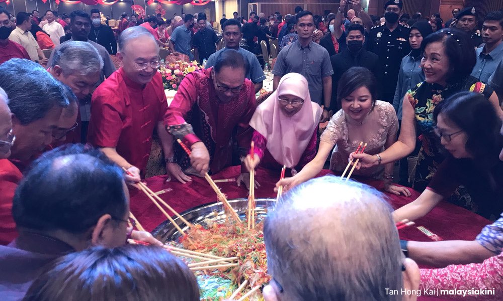 LeeroyTing's tweet photo. DSAI what are you doing 😭 https://t.co/ctMtLPica2