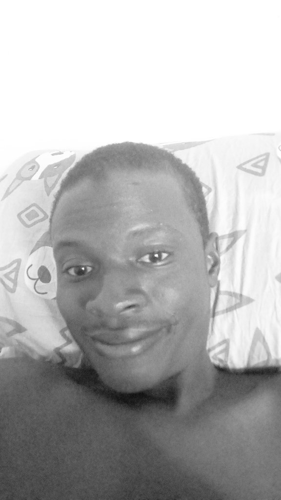 CustomIsiya tweet picture